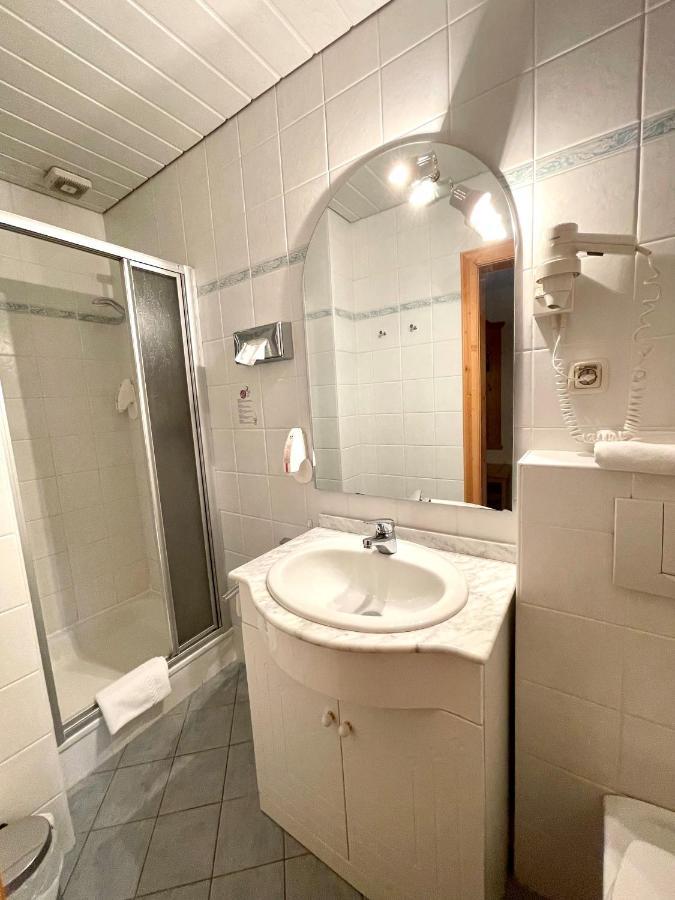 Landhotel Moorhof Franking Buitenkant foto