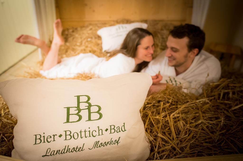 Landhotel Moorhof Franking Buitenkant foto